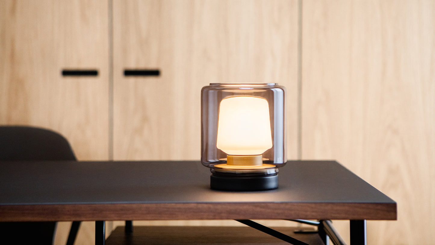 Ambience - Lamp Intelligent - Indoor/Outdoor Battery-powered Bluetooth Lamp