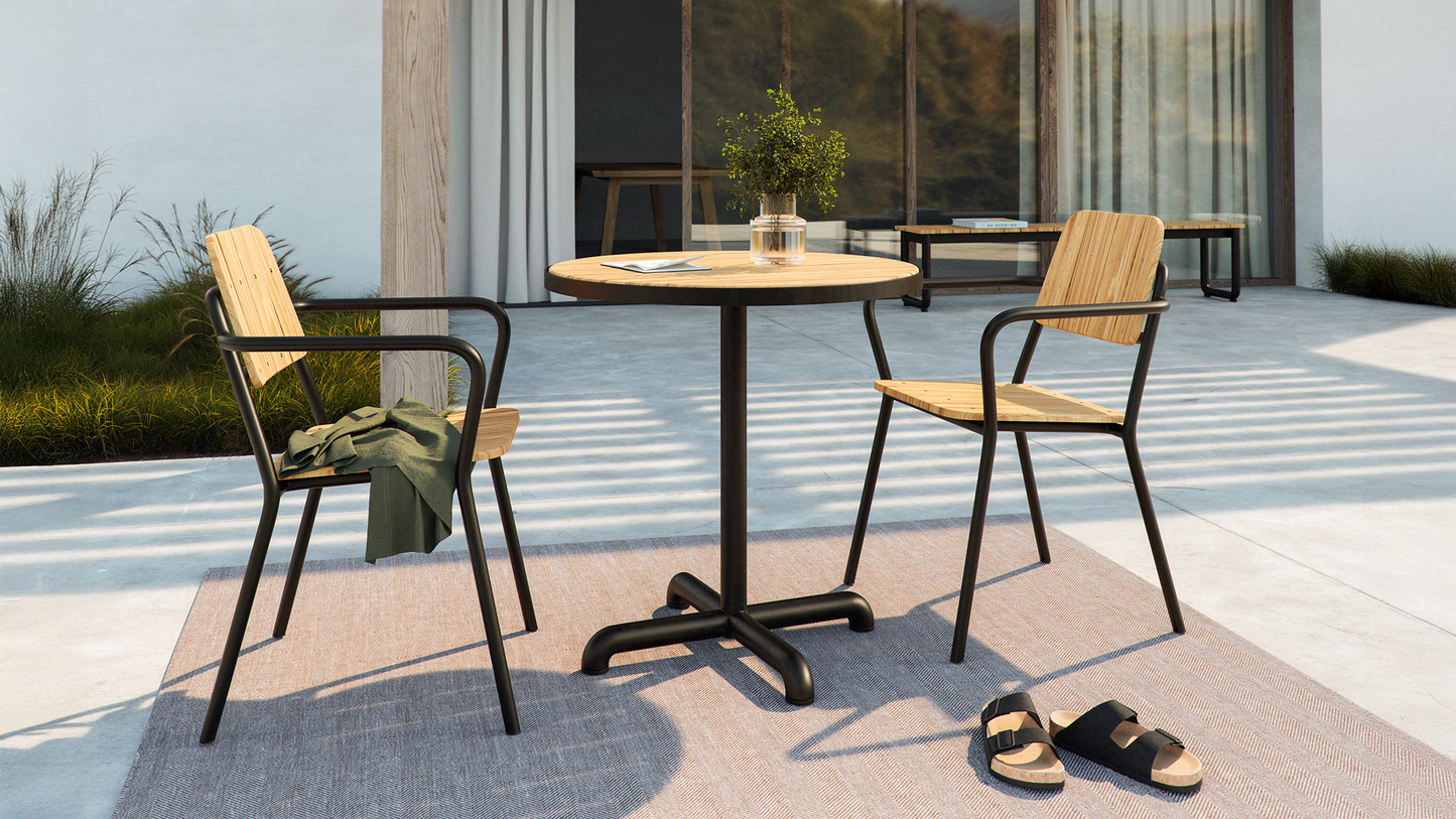 Kirra Café Table - Stylish and durable outdoor café table in teak and aluminum
