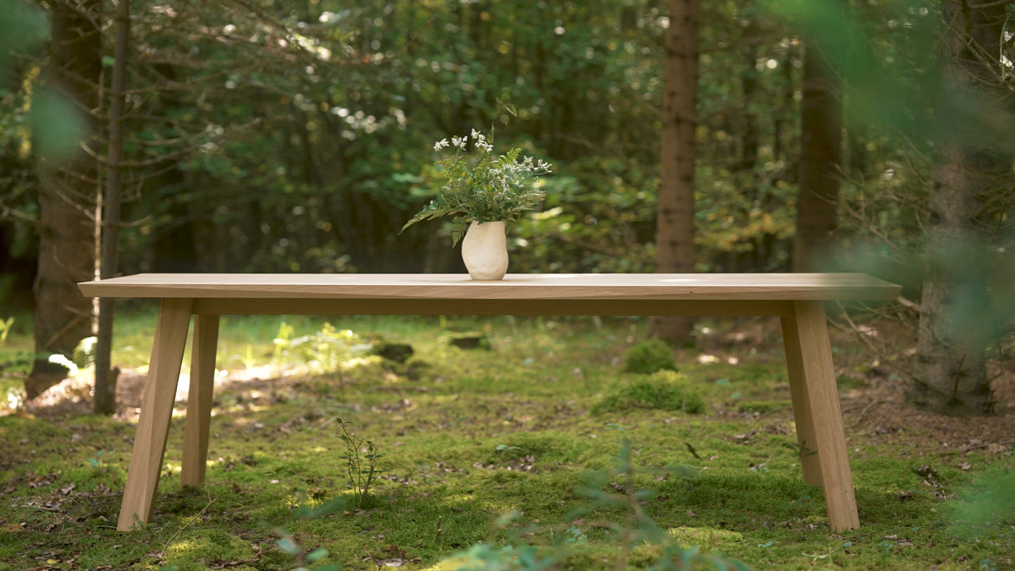 Edge Dining Table - 240x100 cm - Indoor oak dining table