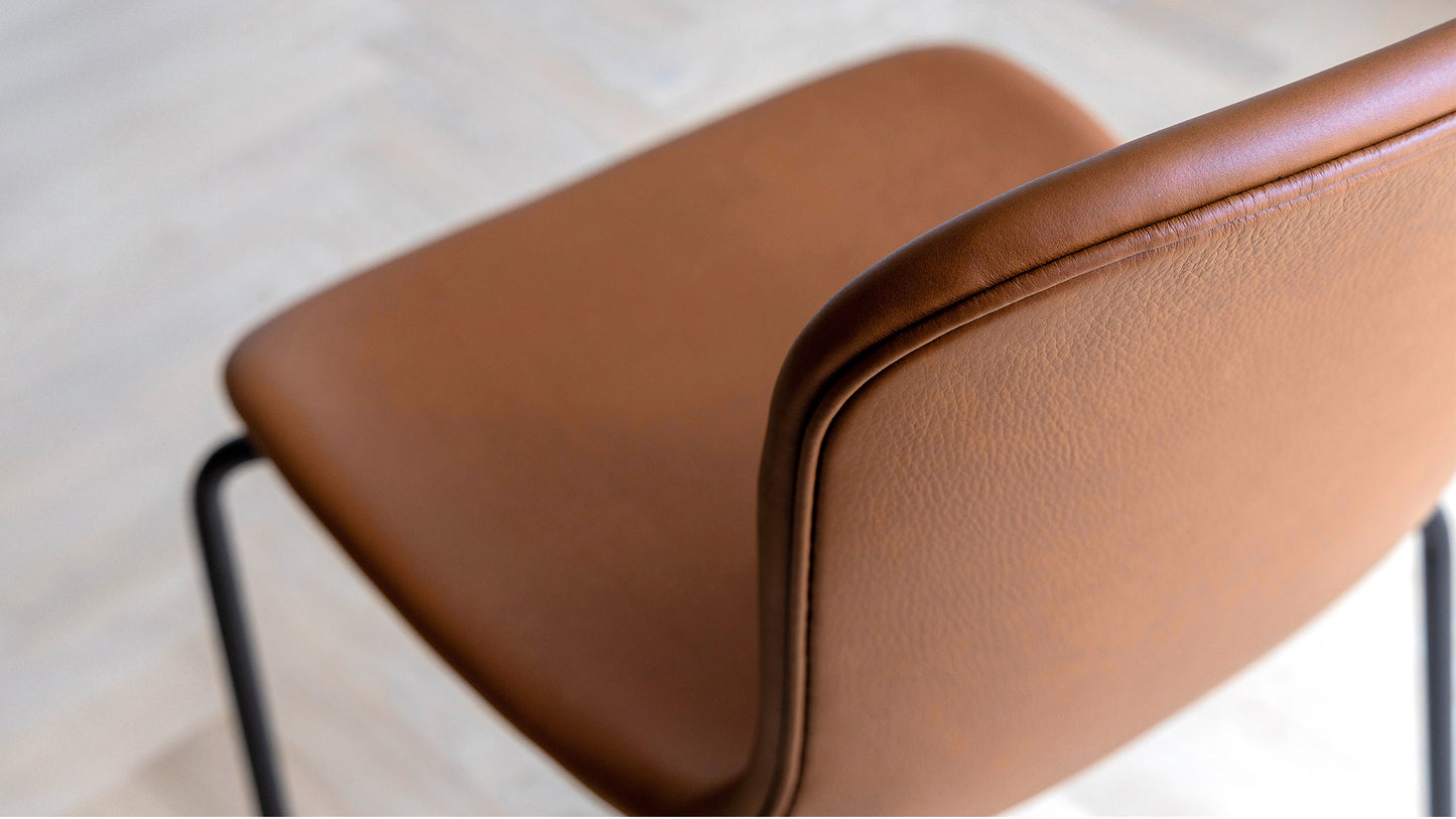 Chair no. One S1 Polished Swivel - Indoor dining chair
