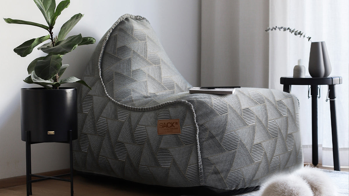 Pouf Noir - Limited Edition - Elegantly designed Limited Edition Pouf