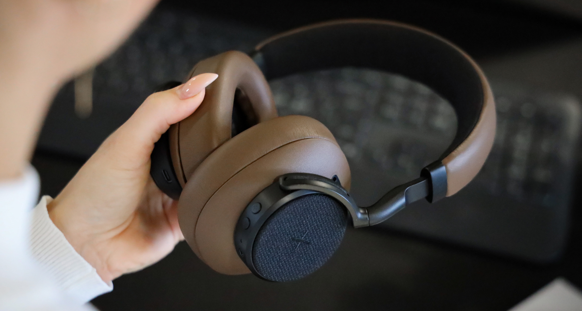 Touch 410 - Hybrid Active Noise Cancellation Over-ear headphones
