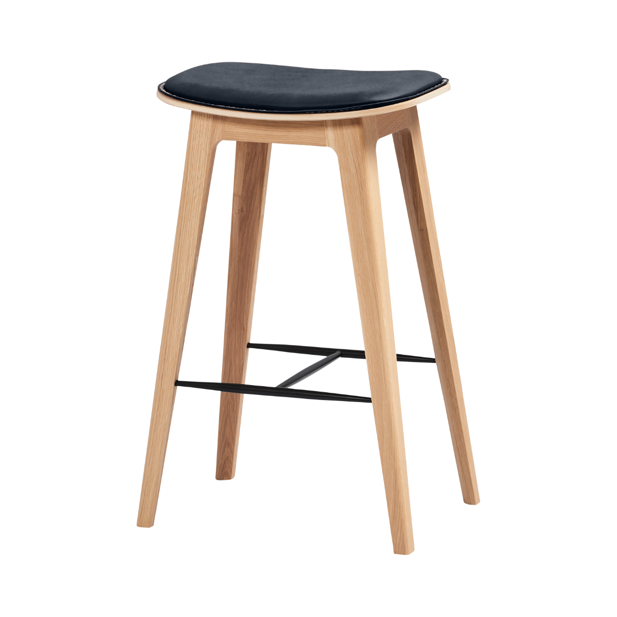 Nordic bar stool in oak with Luna Carbon leather and matching cross-stitching, 68 cm height