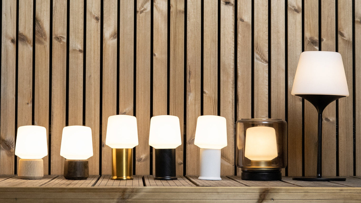 Ambience - Lamp Intelligent+ & Oslo base - Indoor lamp with base in oak