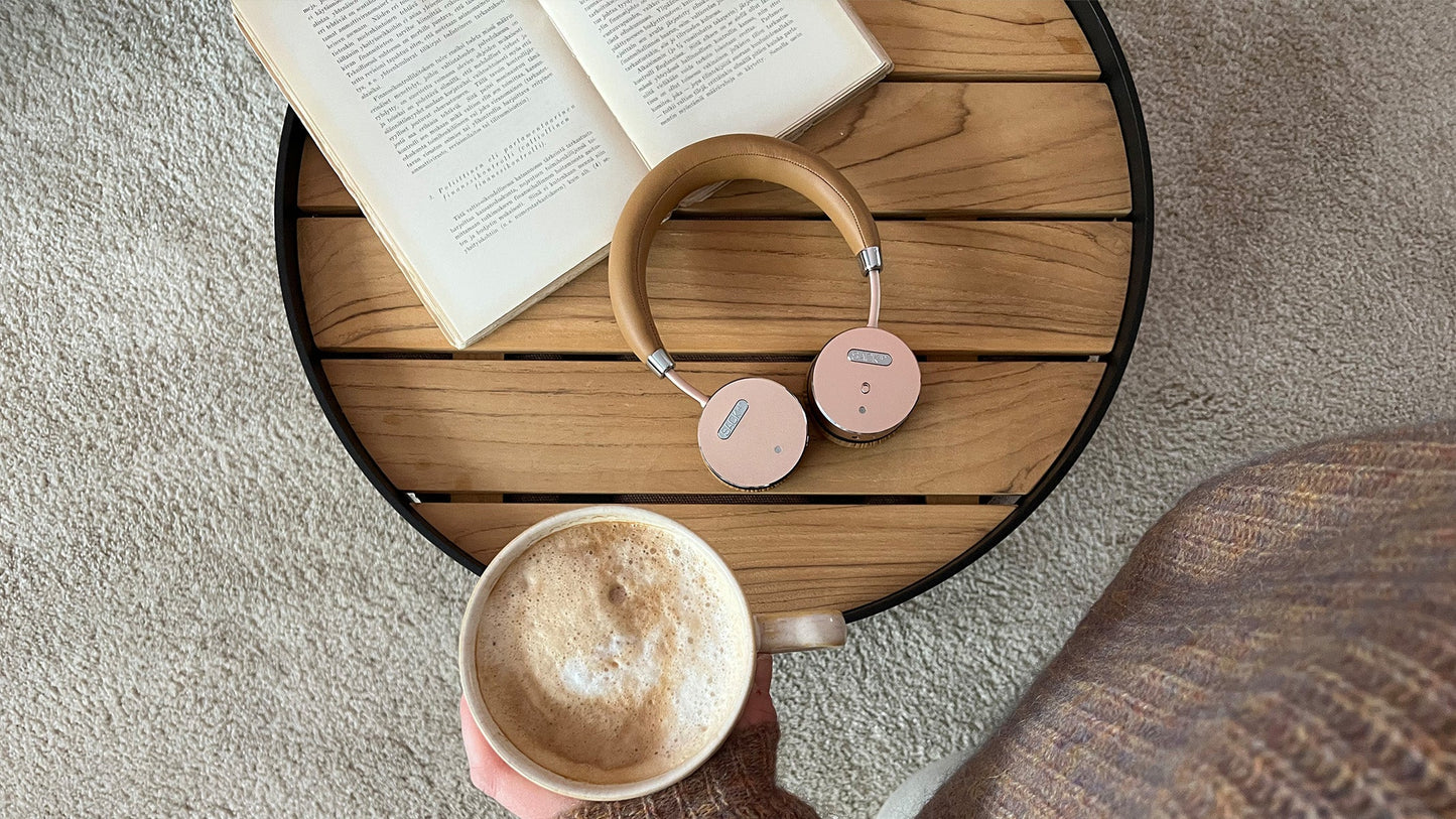 Patio Serving Tray - Serving tray for indoor and outdoor use