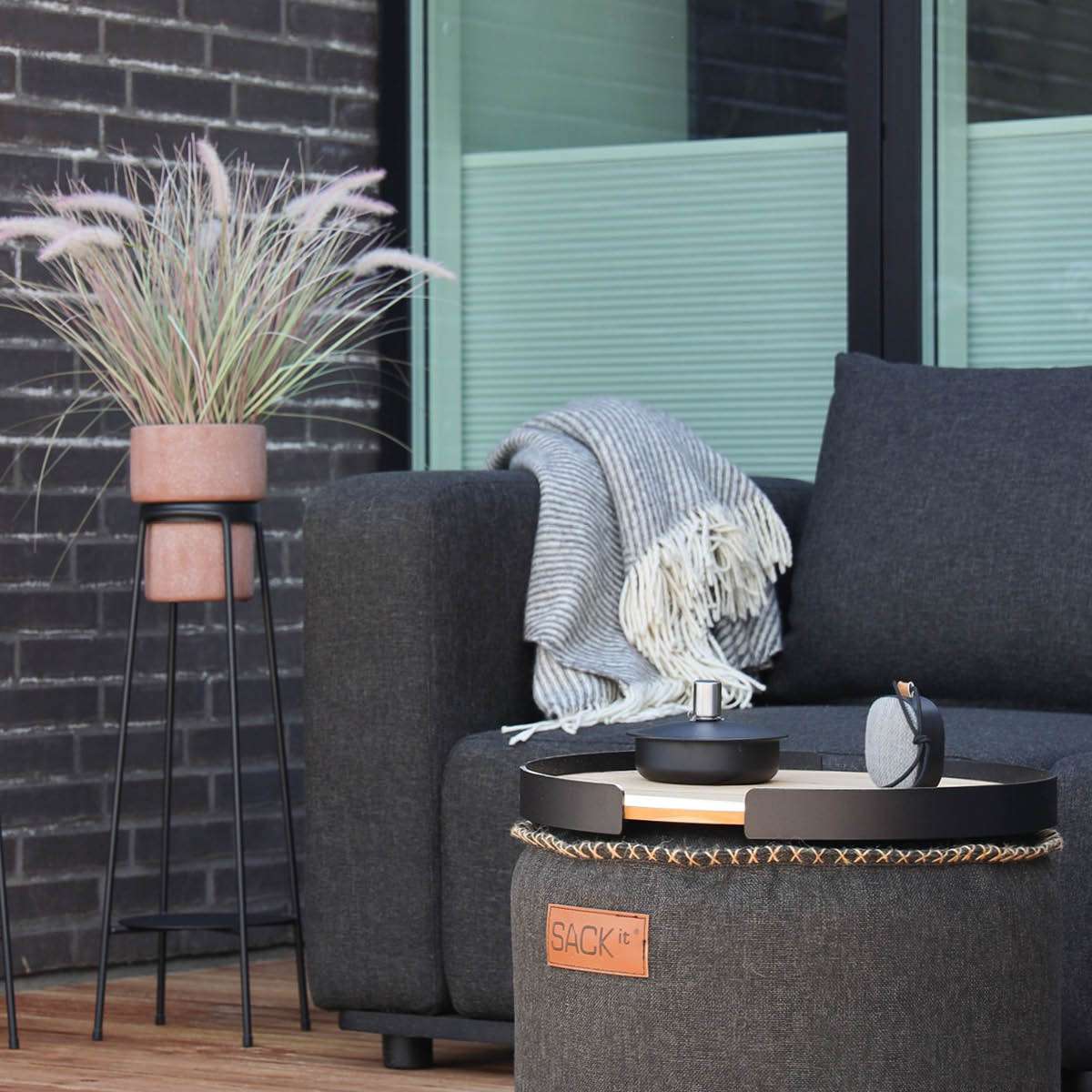 Cobana Lounge Sofa corner module in black with powder-coated aluminum frame and outdoor cushions