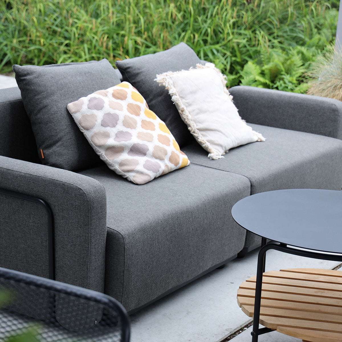 Cobana Lounge Sofa armrest module in black with powder-coated aluminum frame and olefin textile.