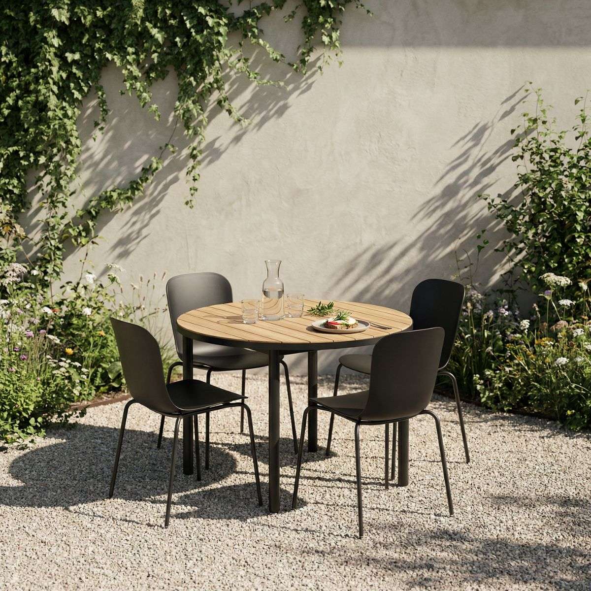 Kirra Dining Table Ø110 Noir & 4 Patio Chair No. One