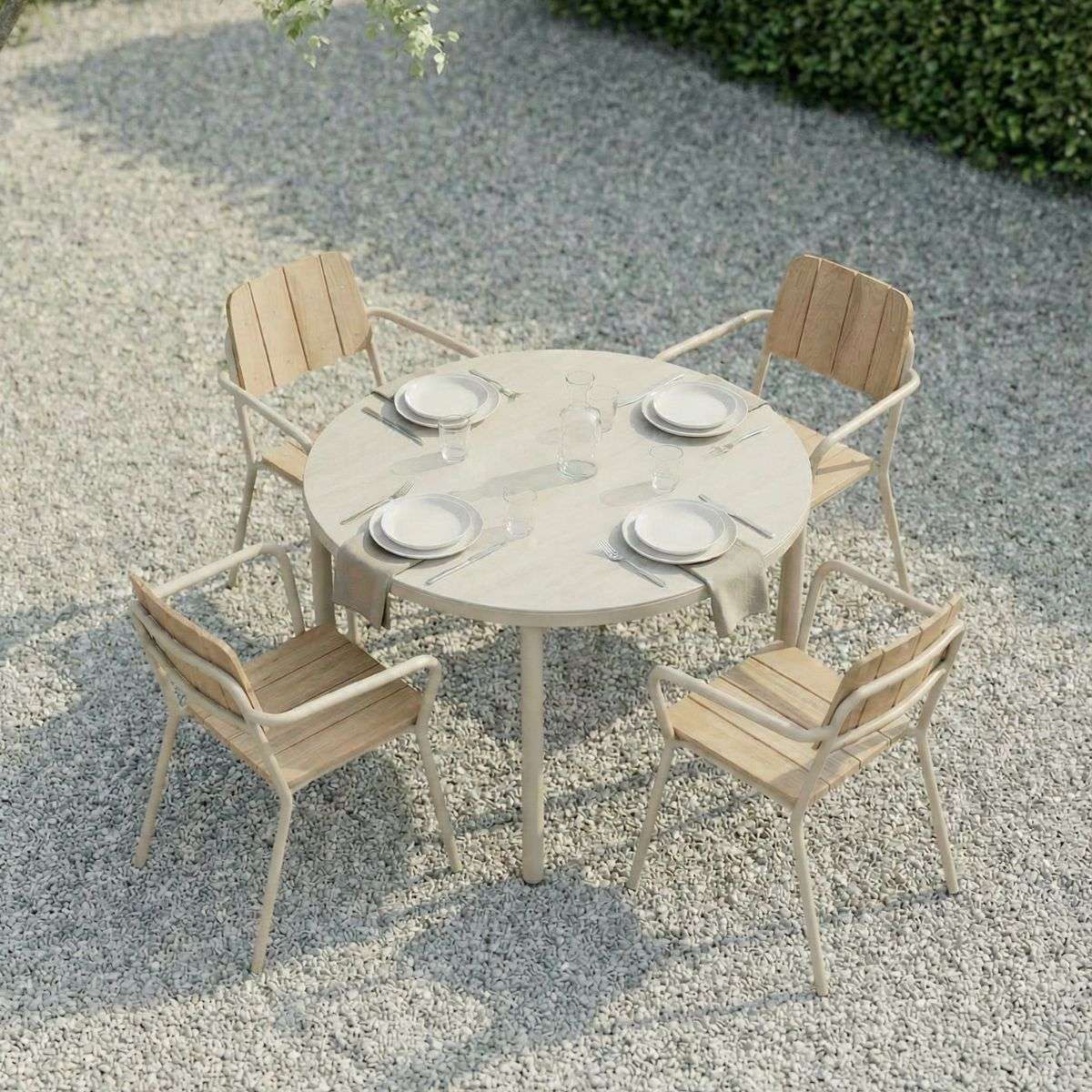 Kirra Dining Table Ø110 Ceramic & 4 Kirra Patio Chair