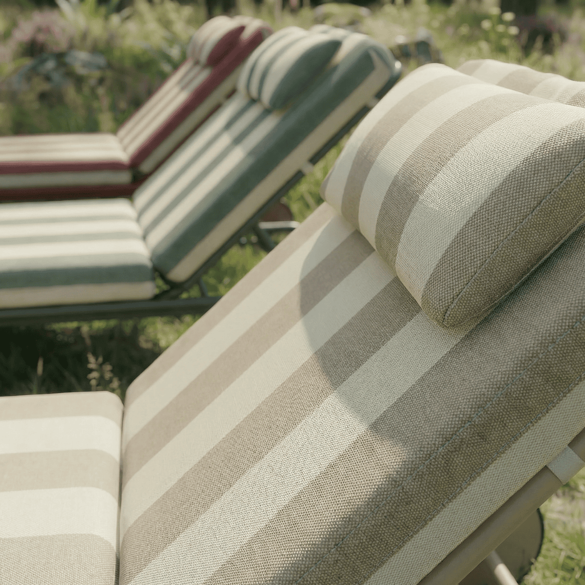 Mollis Sunbed - Mollis Sunbed in Olefin & Aluminium | SACKit