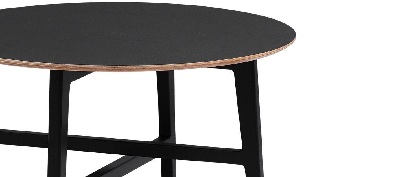 Nordic Sofa Table - Round coffee table in Danish design