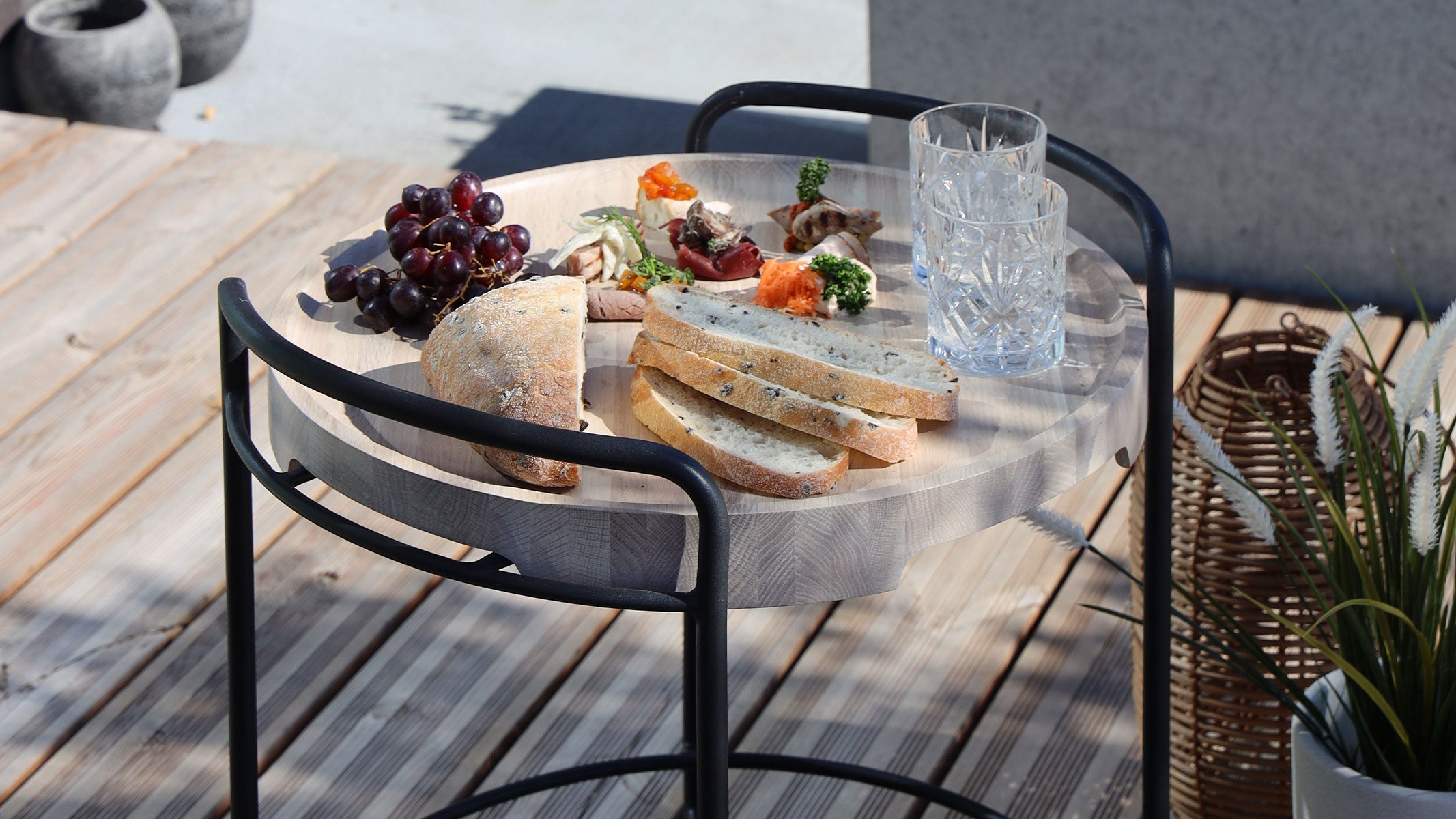 Patio tray deals table