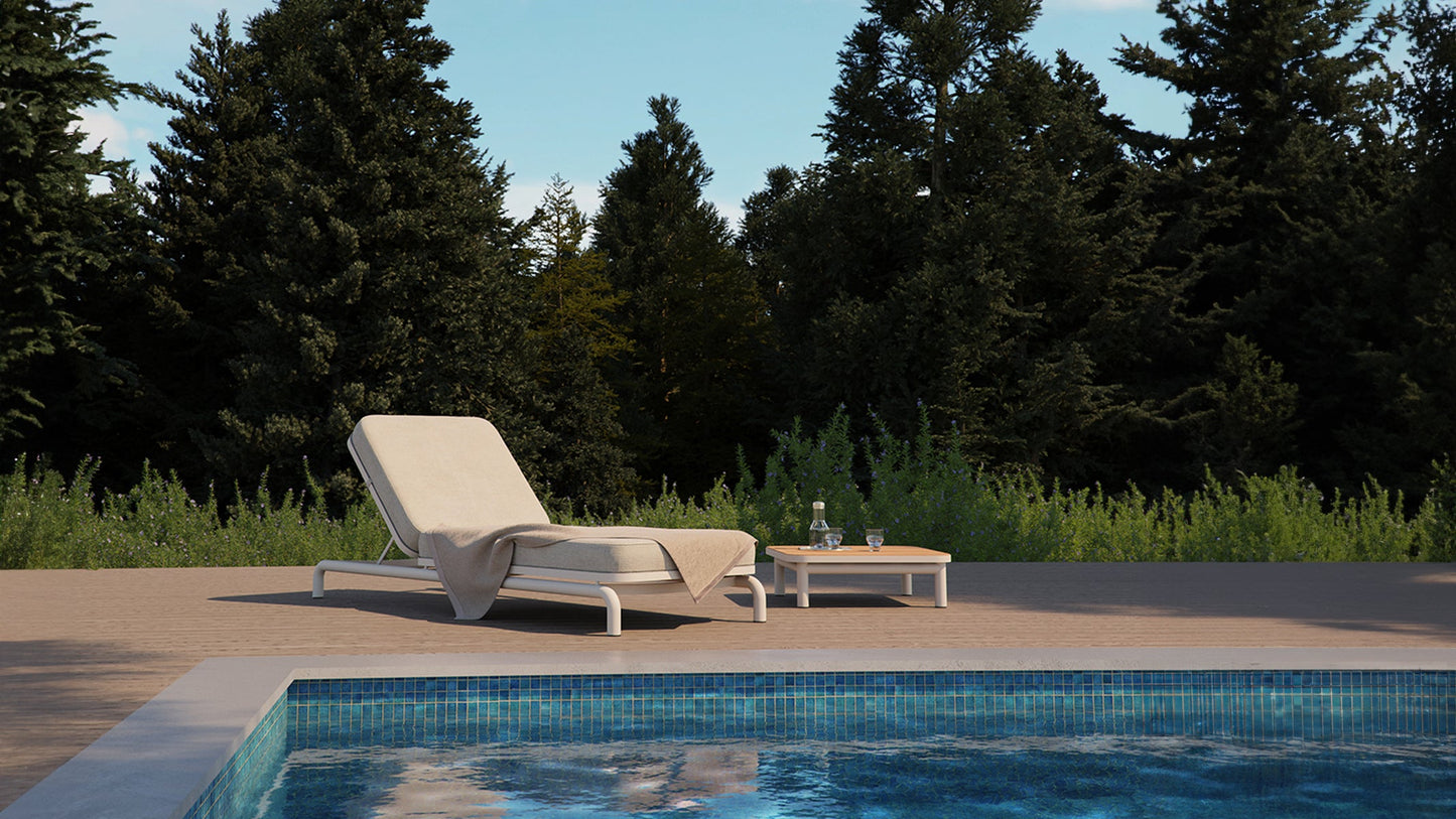 Kirra Sunbed - Water-resistant sunbed in durable materials