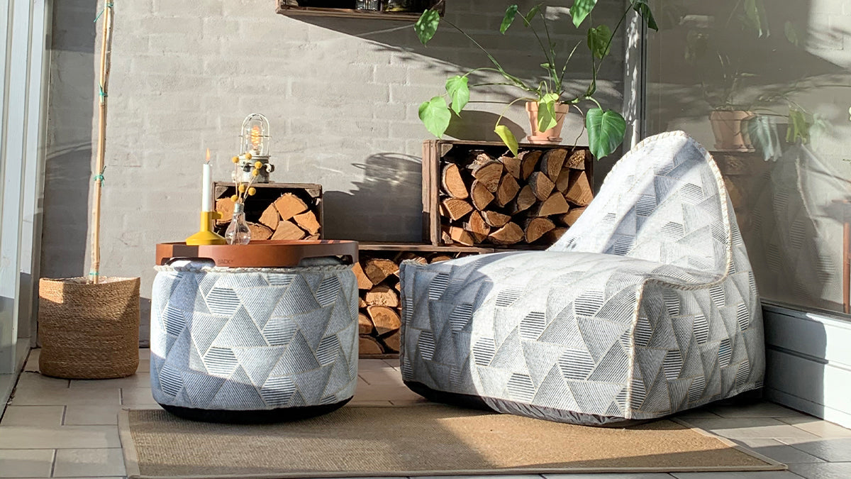 Pouf Noir - Limited Edition - Elegantly designed Limited Edition Pouf