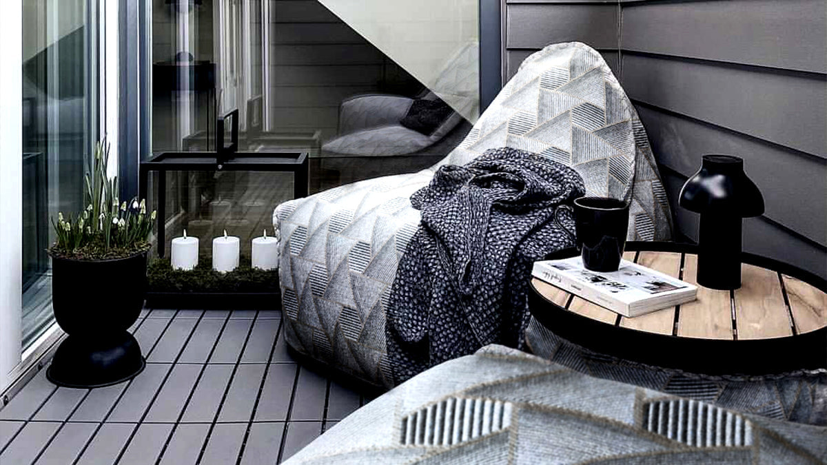 Pouf Noir - Limited Edition - Elegantly designed Limited Edition Pouf