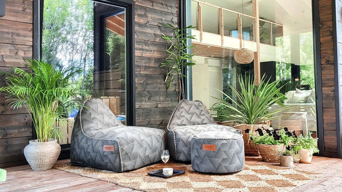 Pouf Noir - Limited Edition - Elegantly designed Limited Edition Pouf