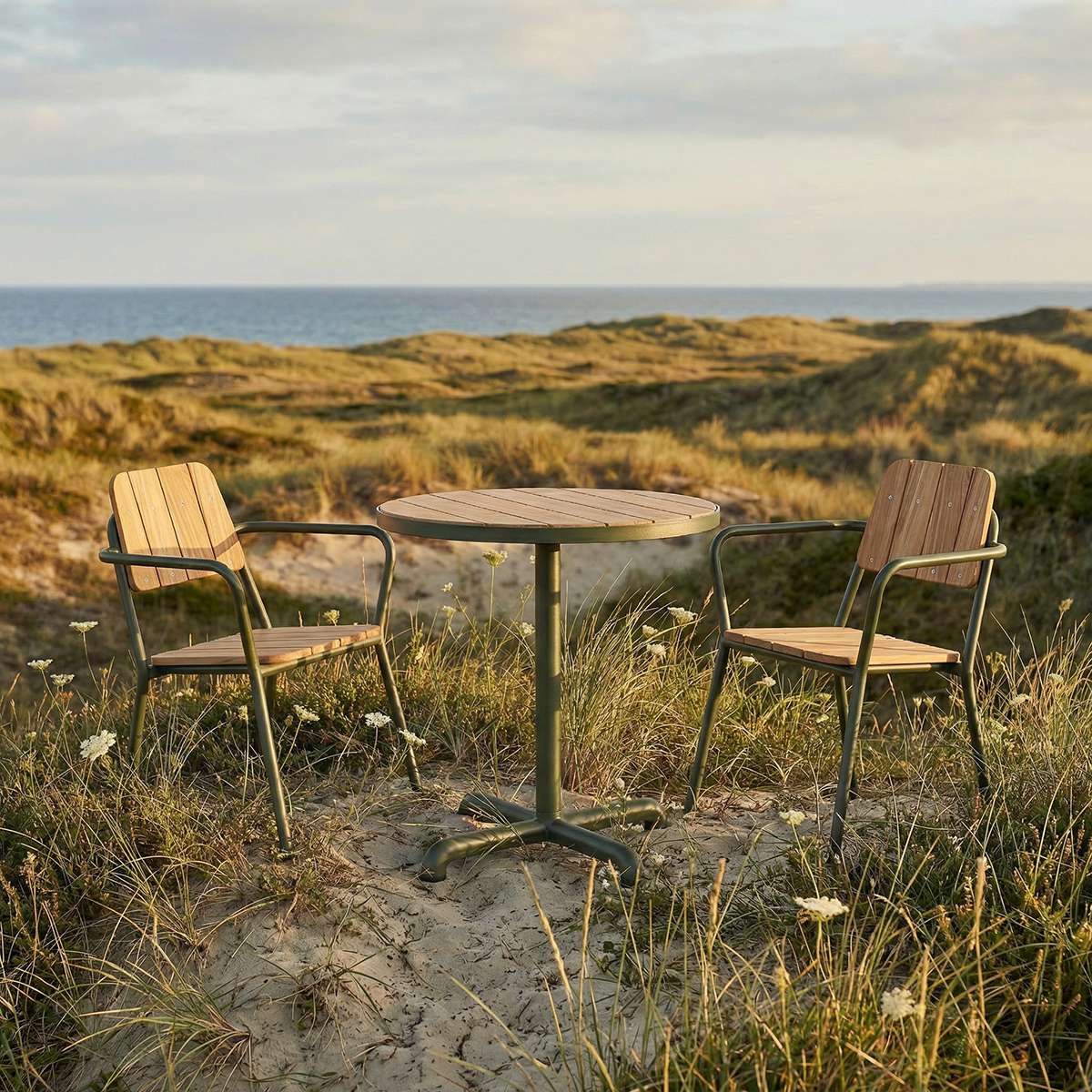 Kirra Café Table